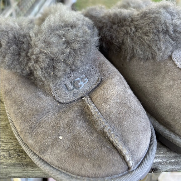 slippers - Picture 8 of 9